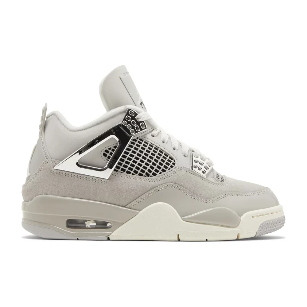 Tenis Jordan 4 Frozen Moments