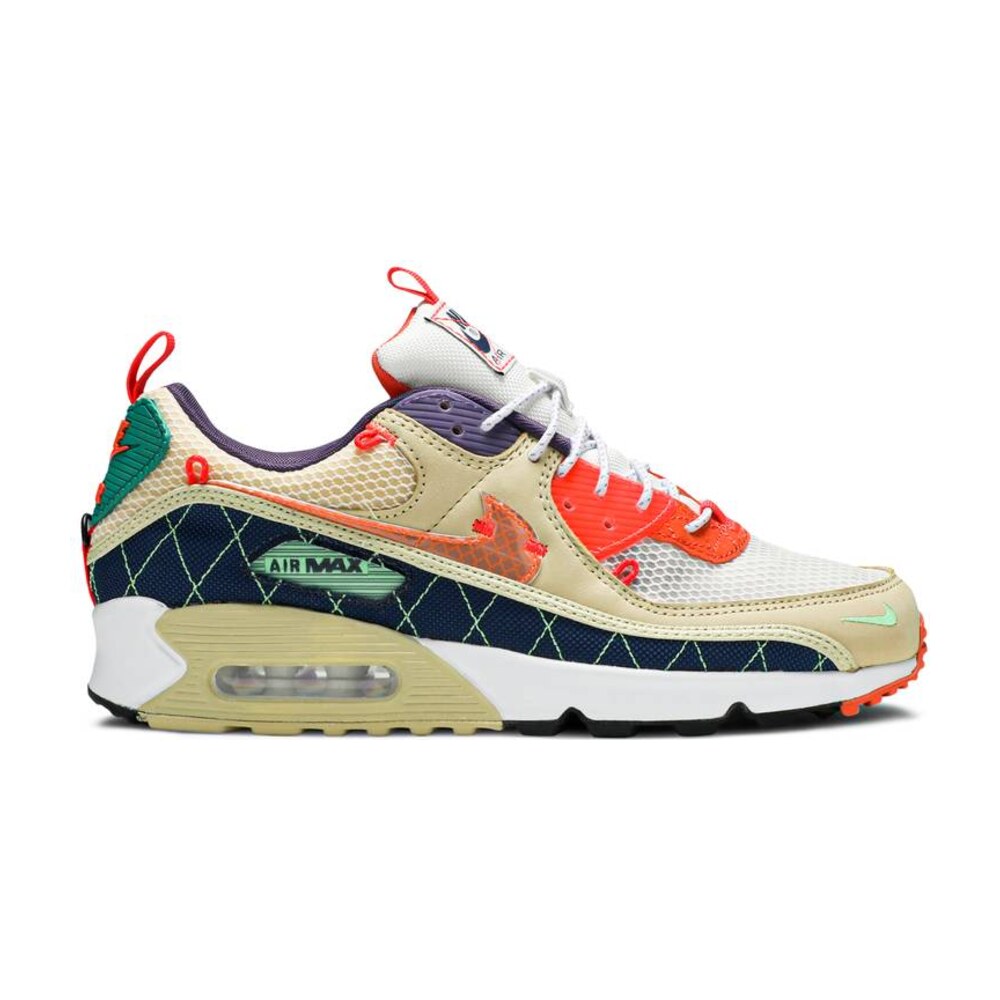 Tenis Nike Air Max 90 Trail Team Gold