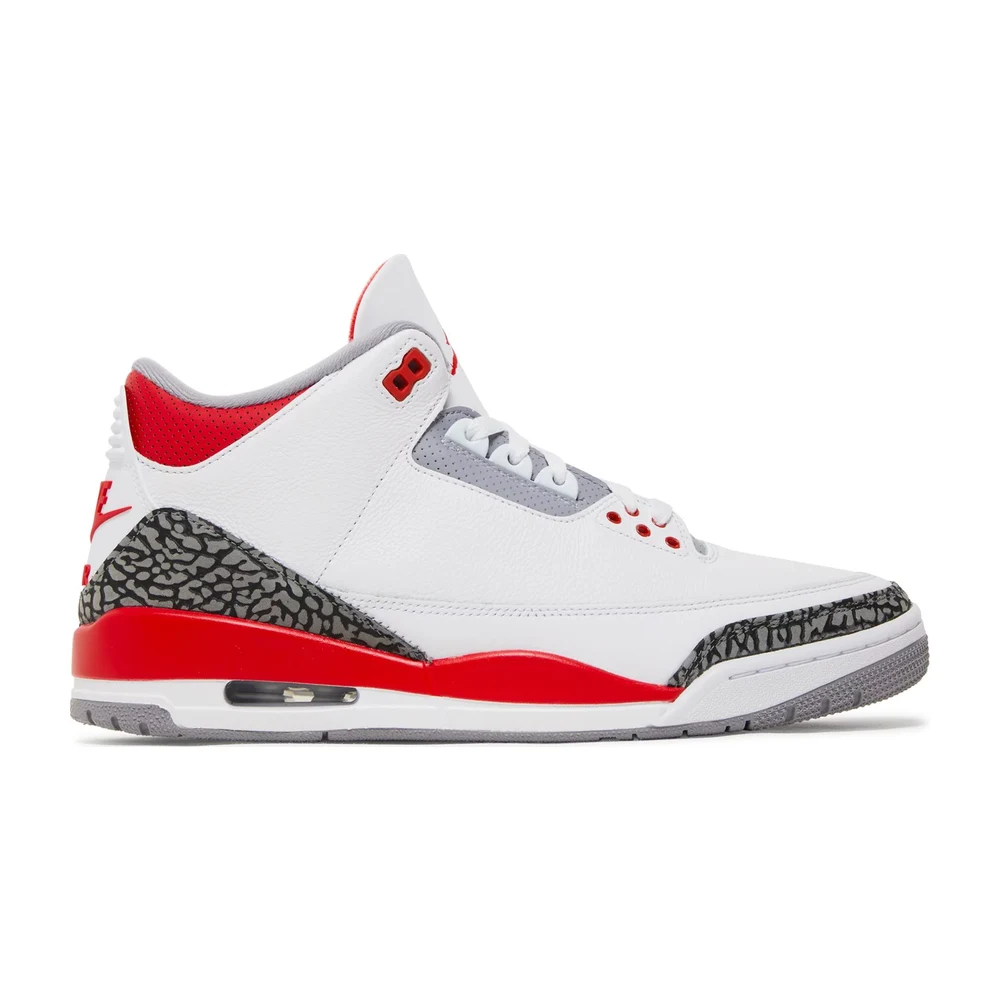 Tenis Jordan 3 Fire Red 2022