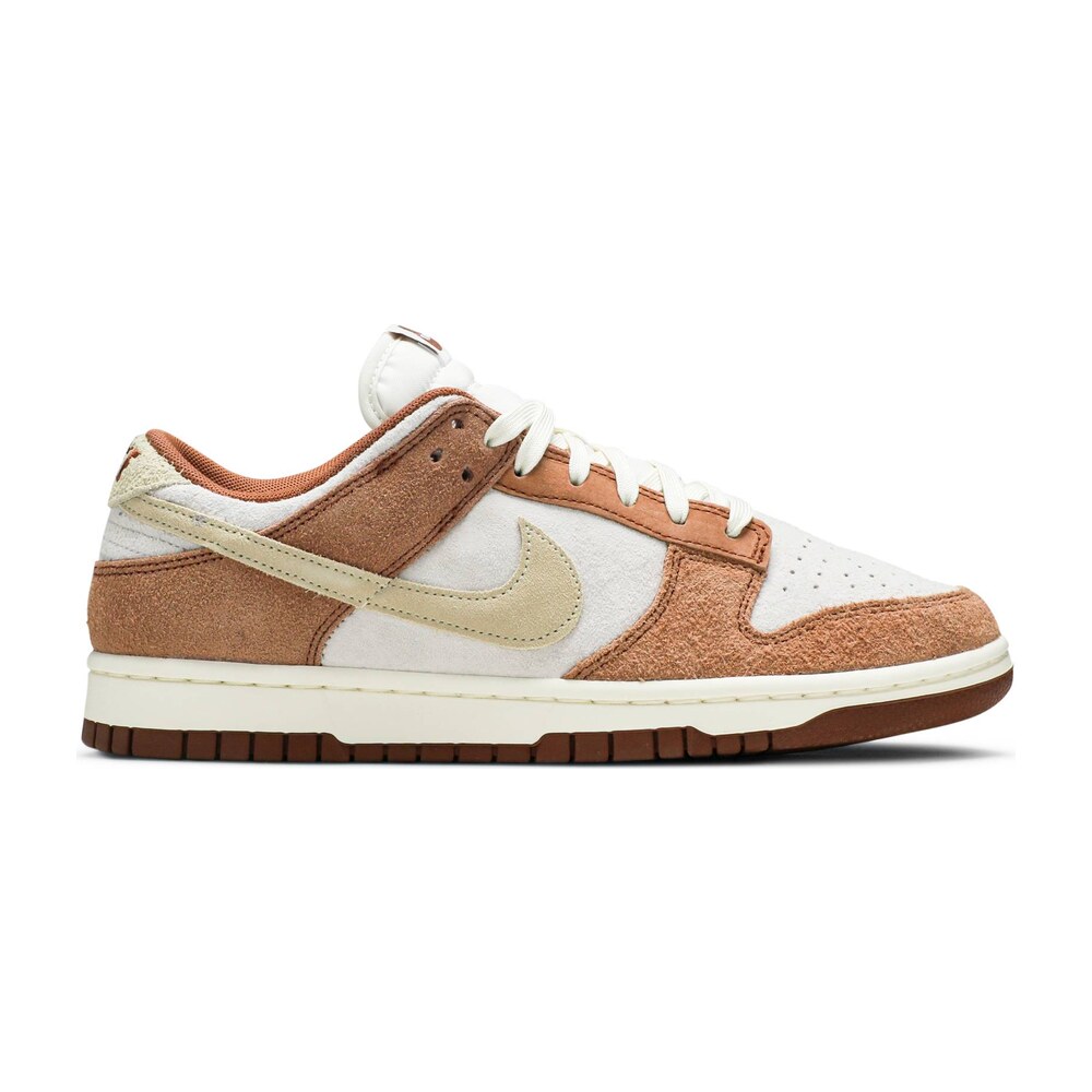 Nike Dunk Low Medium Curry