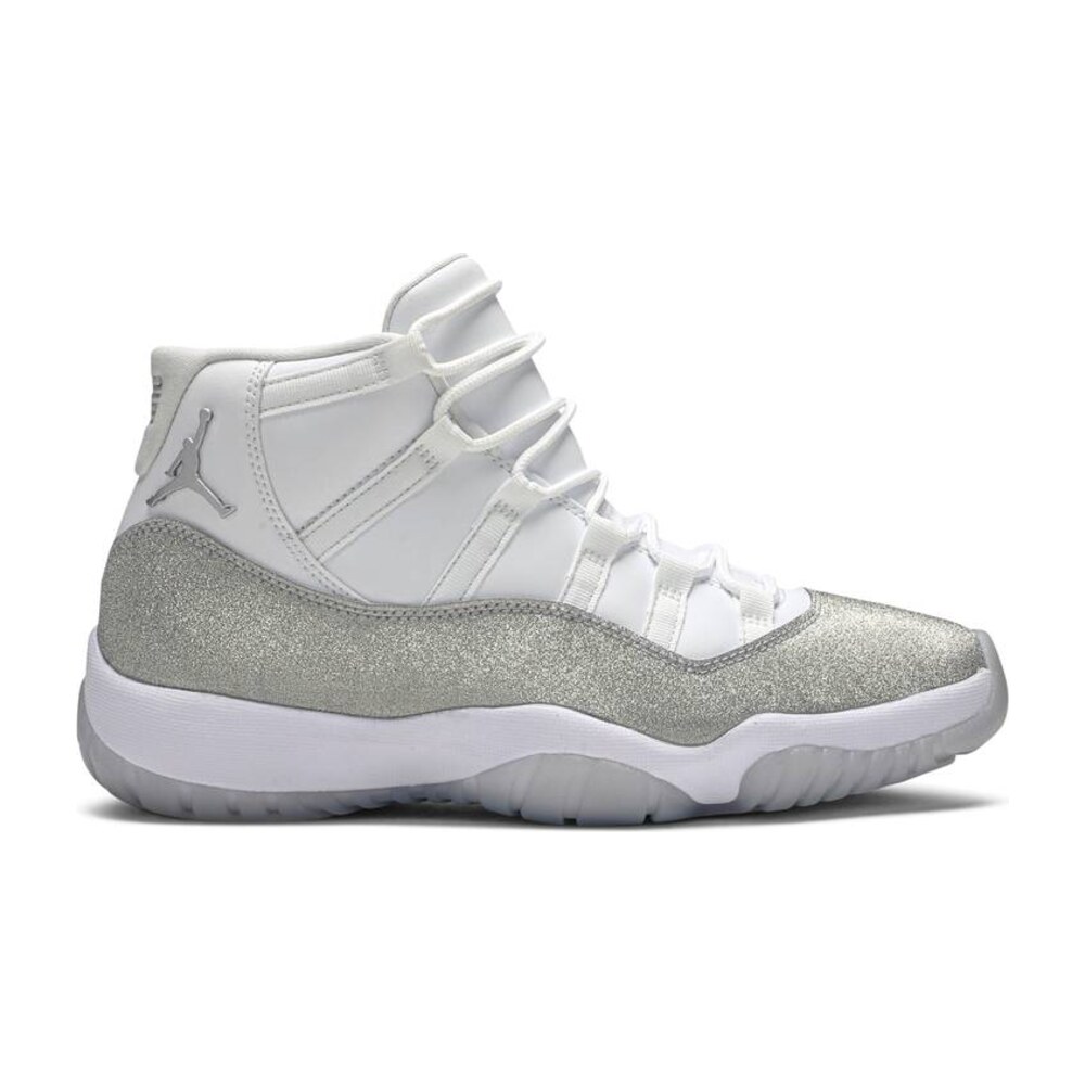 Tenis Jordan 11 White Metallic Silver 