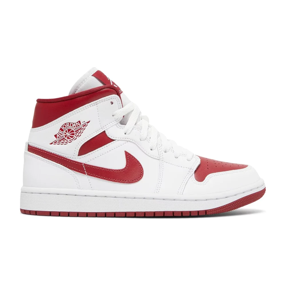 Air Jordan 1 Mid Reverse Chicago