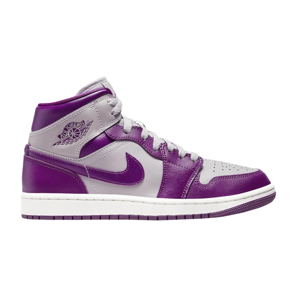 Jordan 1mid Magenta 2022